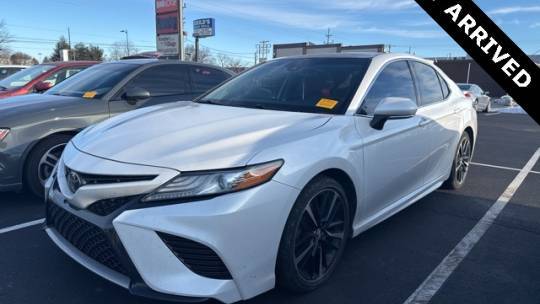 2019 Toyota Camry XSE — Sedan — 143,900 mi — Clarksville, IN