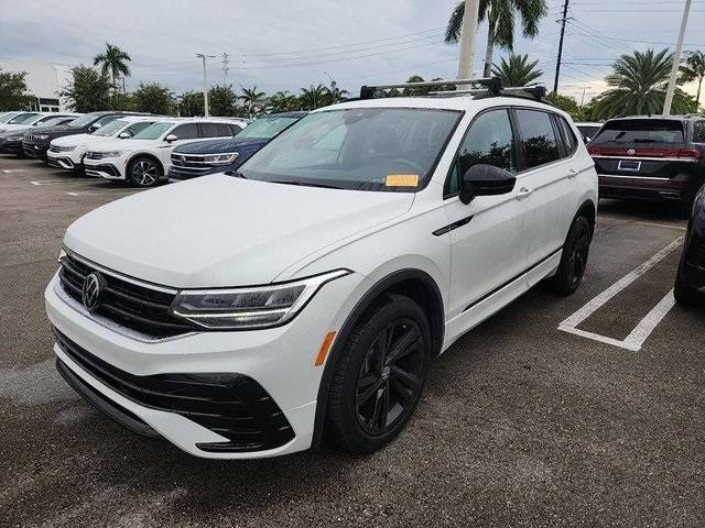 2023 Volkswagen Tiguan SE R-Line Black — SUV — 23,150 mi — Clarksville, IN