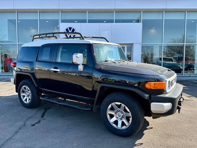 2014 Toyota FJ Cruiser Base