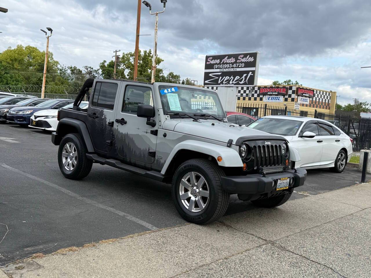 2011 Jeep Wrangler 70th Anniversary — SUV — 107,851 mi — Sacramento, CA