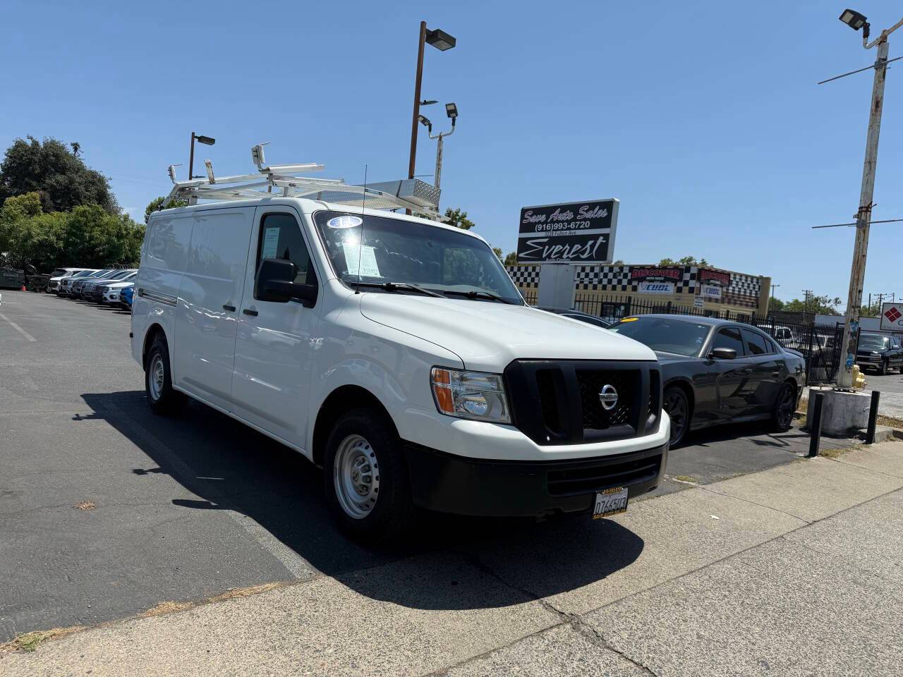 2014 Nissan NV Cargo NV2500 HD S — Cargo Van — 116,253 mi — Sacramento, CA