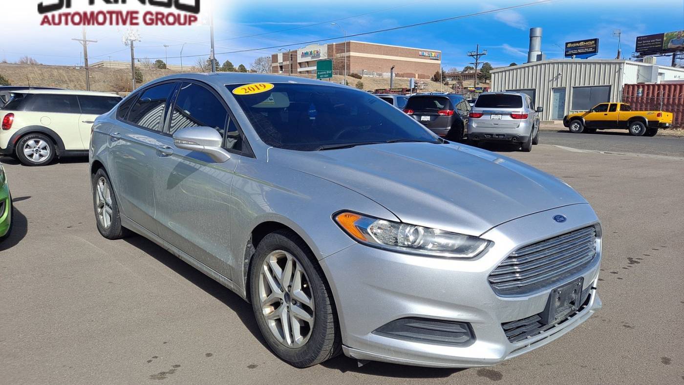 2015 Ford Fusion SE — Sedan — 121,419 mi — Colorado Springs, CO