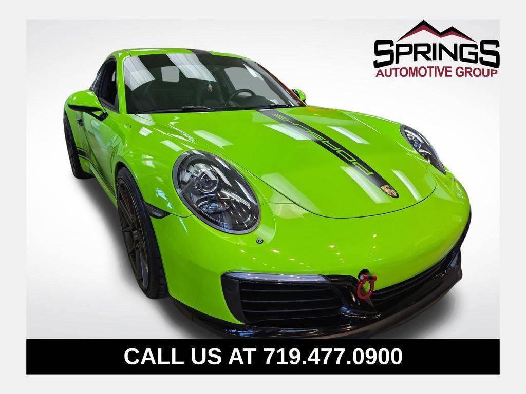 2017 Porsche 911 Carrera