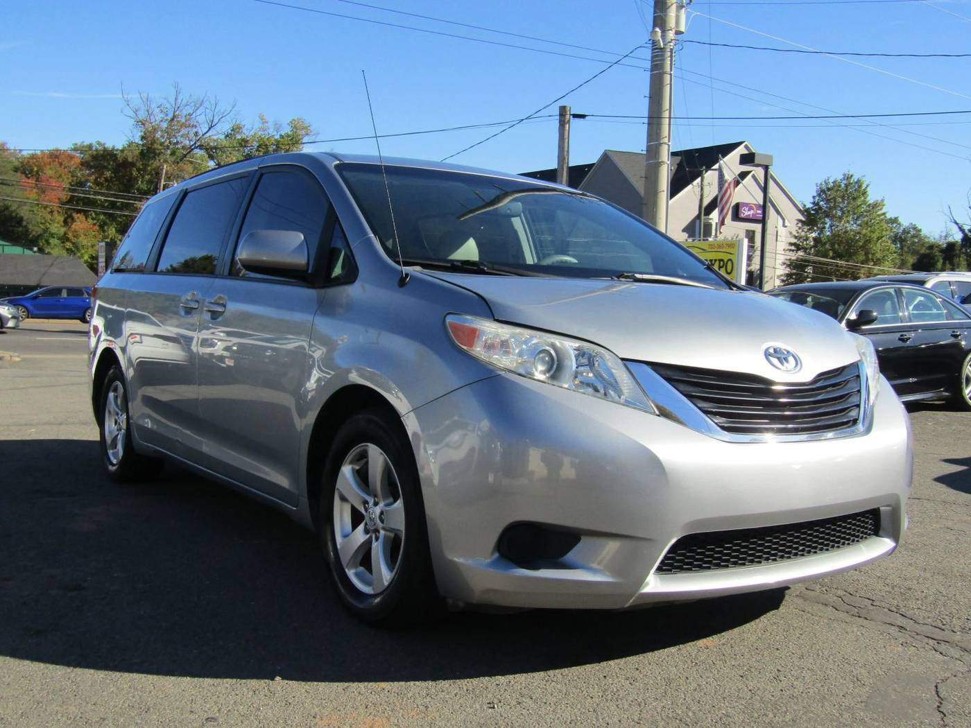 2014 Toyota Sienna LE — Minivan — 119,746 mi — Manassas, VA