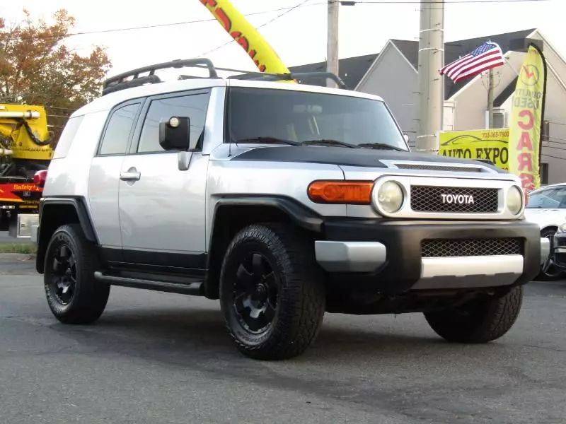 2007 Toyota FJ Cruiser Base — SUV — 178,122 mi — Manassas, VA