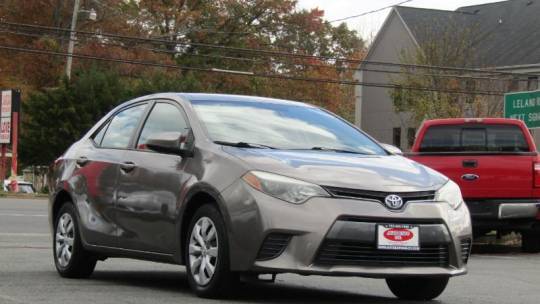 2015 Toyota Corolla LE — Sedan — 105,251 mi — Manassas, VA