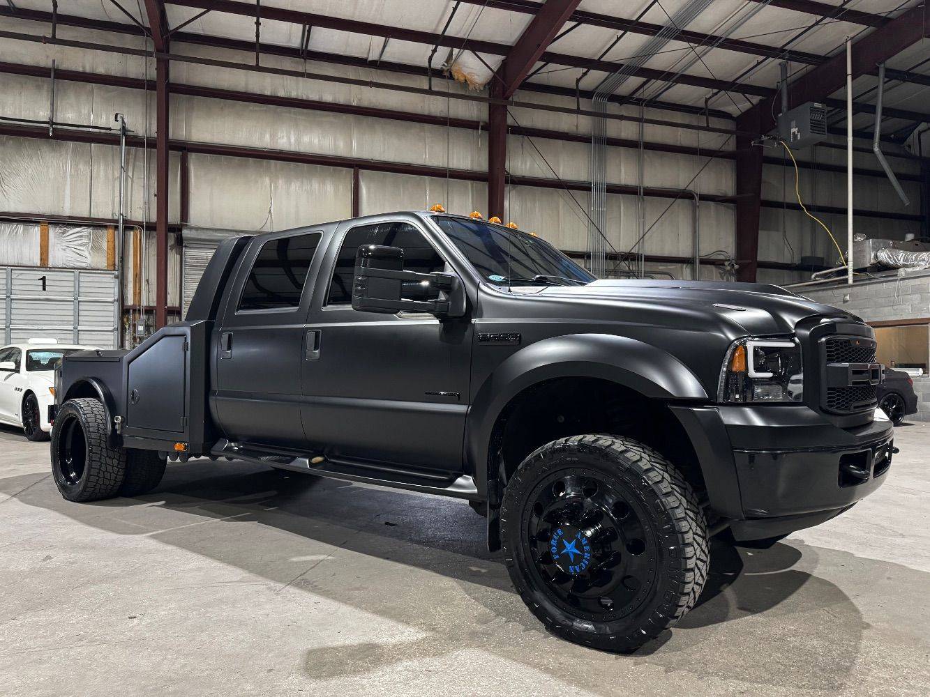 2007 Ford Super Duty F-550 Chassis Cab XL — Chassis Cab Truck — 125,000 mi — Newnan, GA