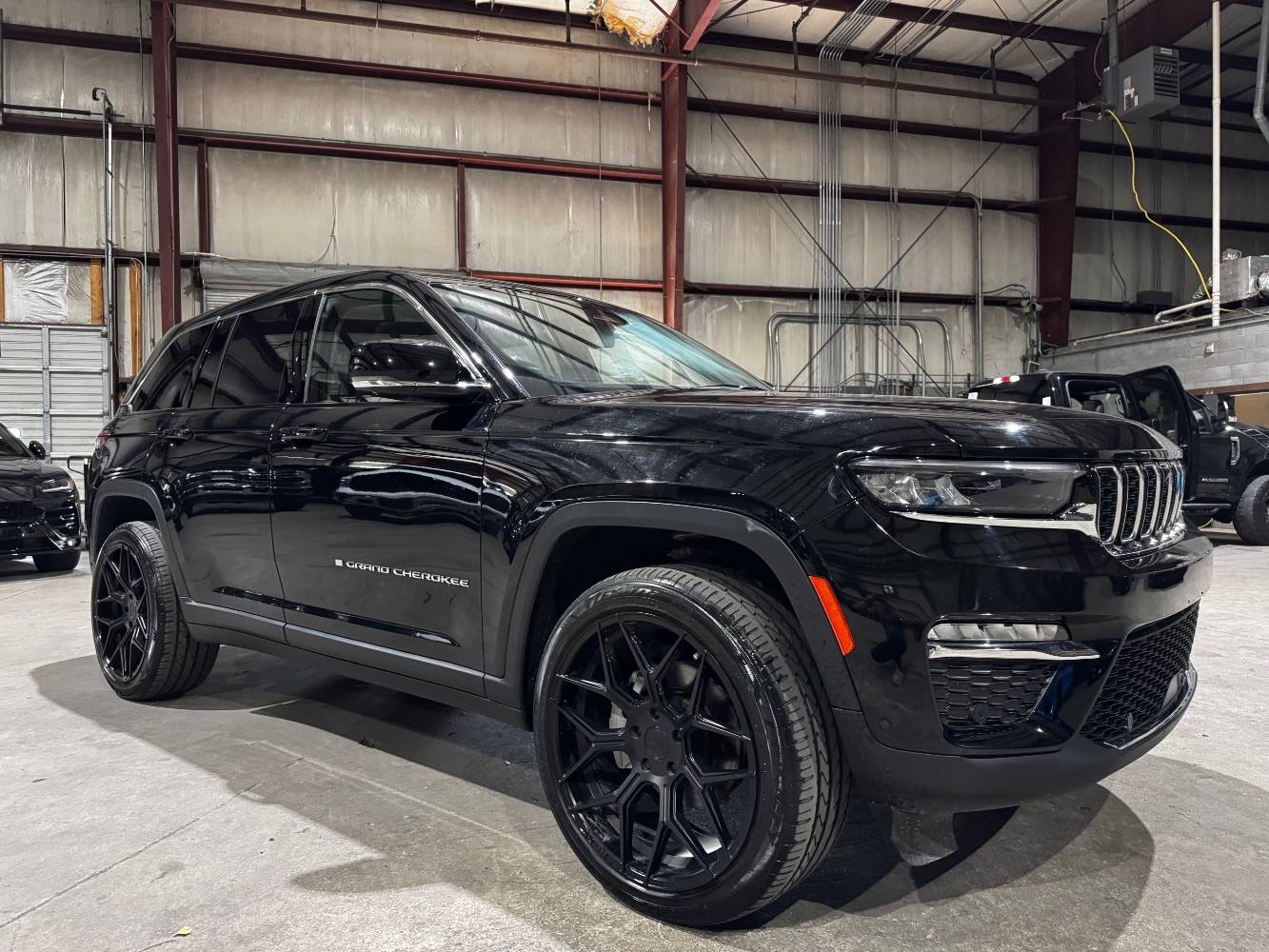 2023 Jeep Grand Cherokee Limited — SUV — 19,990 mi — Newnan, GA