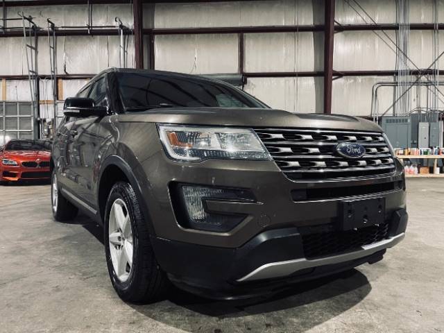 2016 Ford Explorer XLT — SUV — 111,000 mi — Newnan, GA