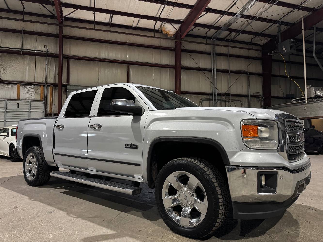 2014 GMC Sierra 1500 SLT — Pickup Truck — 130,978 mi — Newnan, GA