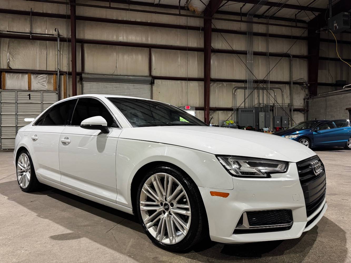 2019 Audi A4 Premium Plus 40 TFSI