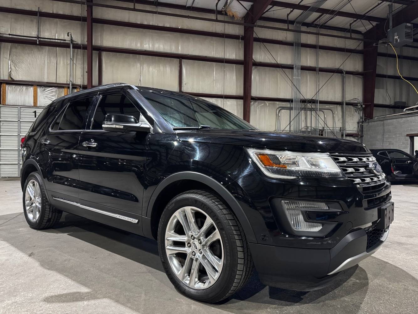2016 Ford Explorer Limited — SUV — 124,731 mi — Newnan, GA