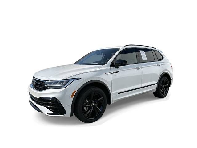 2024 Volkswagen Tiguan SE R-Line Black — SUV — 9,821 mi — Huntersville, NC