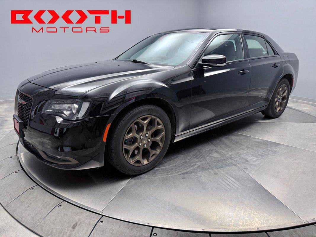 2018 Chrysler 300 S — Sedan — 30,435 mi — Longmont, CO