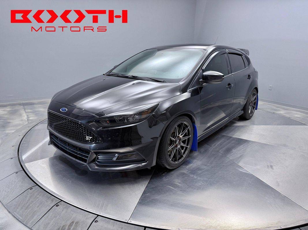 2015 Ford Focus ST — Hatchback — 71,274 mi — Longmont, CO