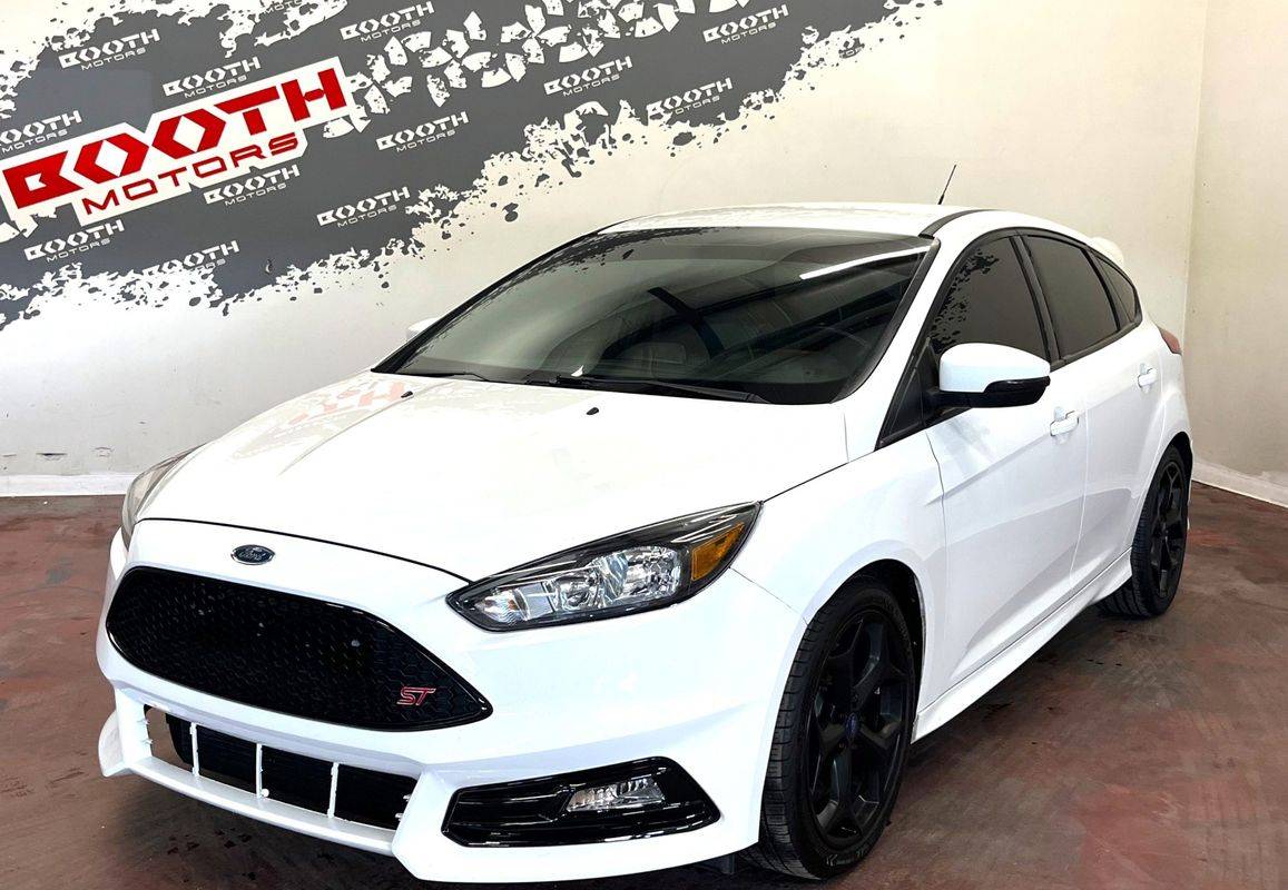 2016 Ford Focus ST — Hatchback — 88,822 mi — Longmont, CO