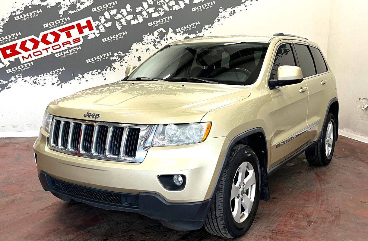 2011 Jeep Grand Cherokee Laredo — SUV — 174,775 mi — Longmont, CO