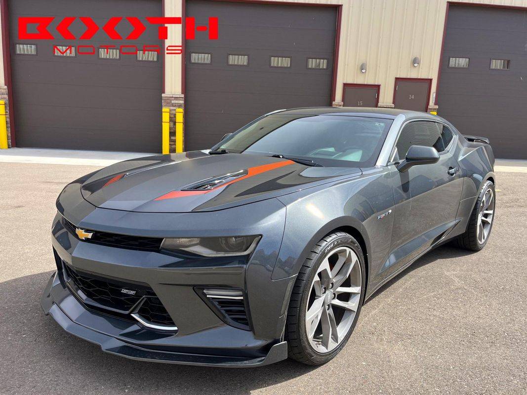 2017 Chevrolet Camaro 2SS — Coupe — 33,295 mi — Longmont, CO