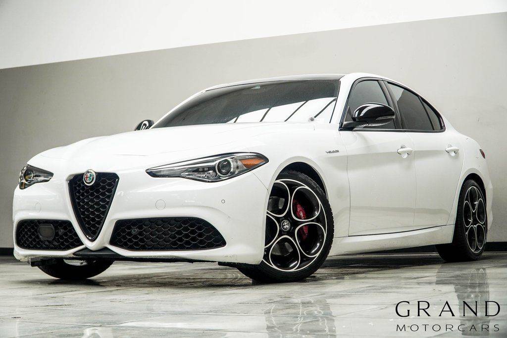 2023 Alfa Romeo Giulia Veloce