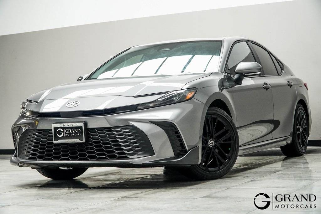 2025 Toyota Camry SE — Sedan — 12,100 mi — Kennesaw, GA