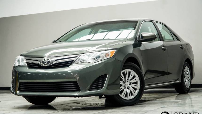 2013 Toyota Camry LE — Sedan — 92,273 mi — Kennesaw, GA