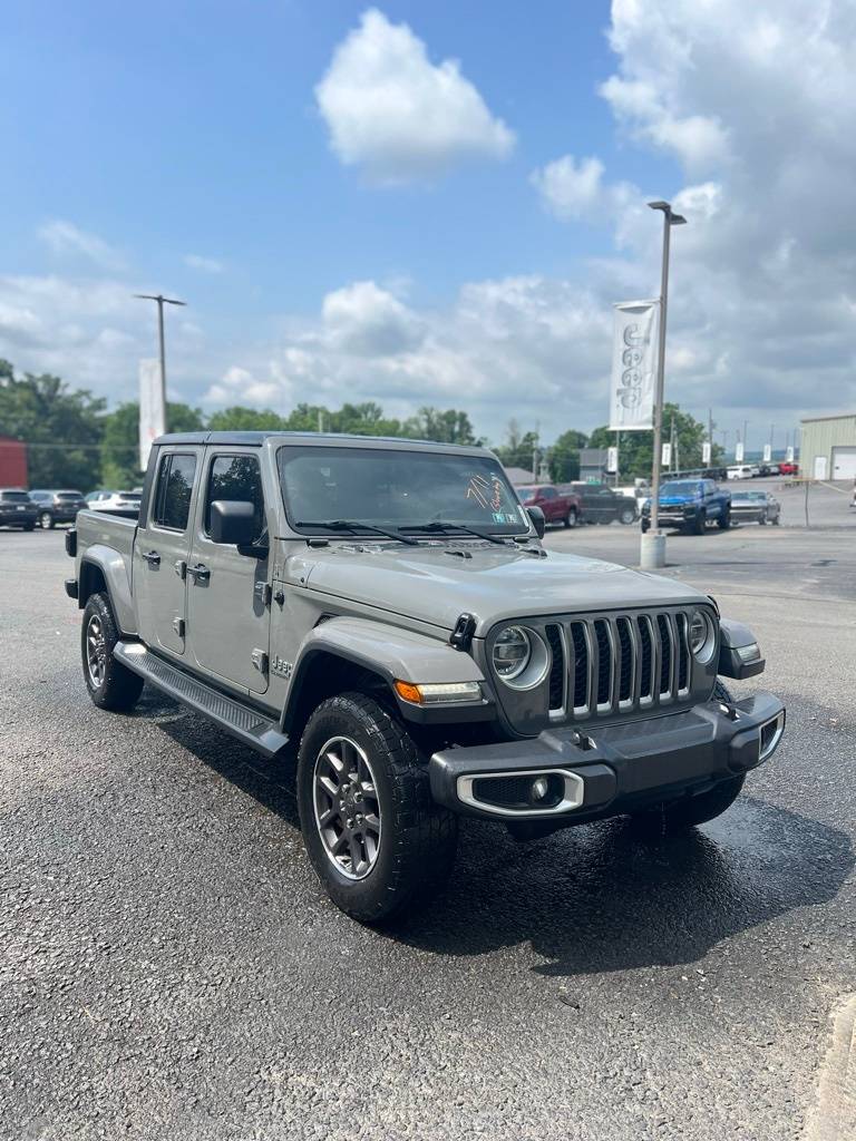 2020 Jeep Gladiator Overland — Pickup Truck — 62,506 mi — Elverson, PA