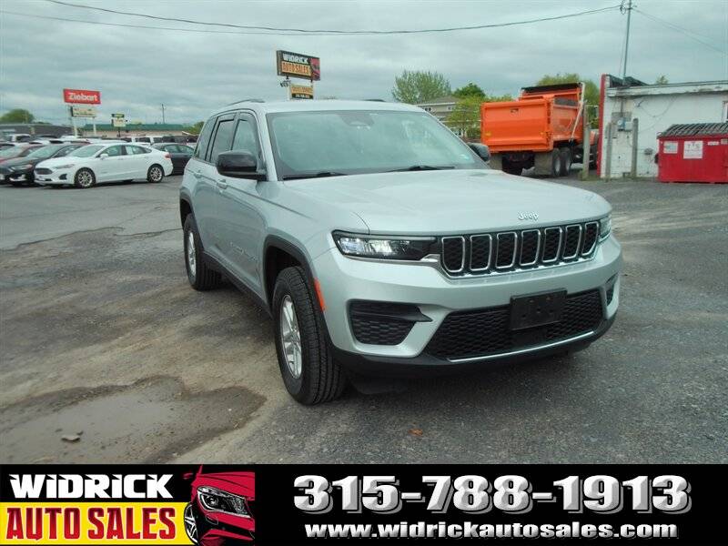 2023 Jeep Grand Cherokee Laredo — SUV — 86,391 mi — Watertown, NY