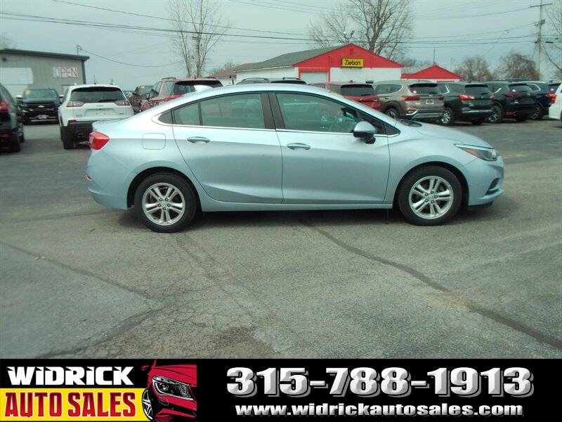 2017 Chevrolet Cruze LT — Sedan — 95,098 mi — Watertown, NY