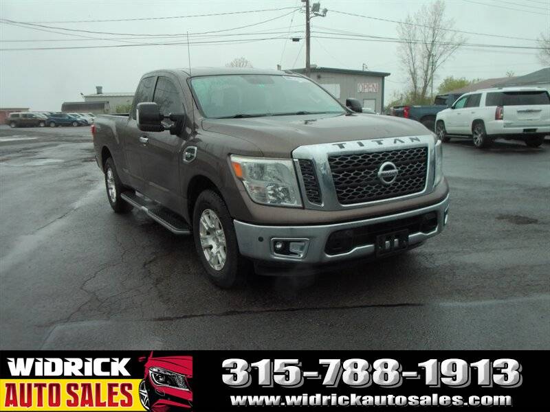 2017 Nissan Titan SV — Pickup Truck — 118,699 mi — Watertown, NY