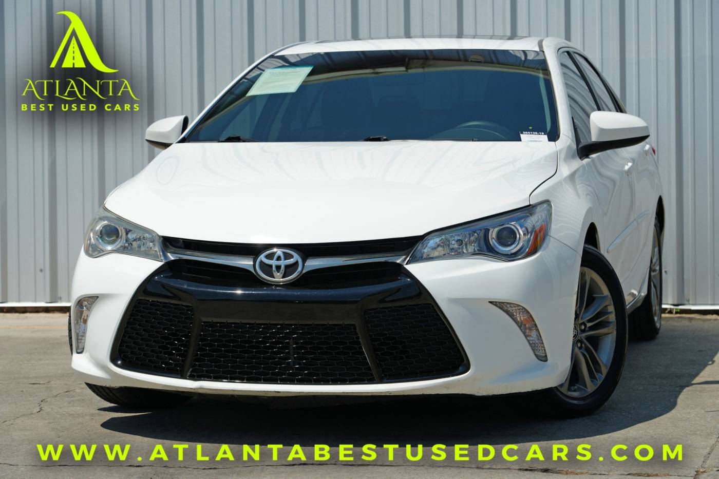 2017 Toyota Camry SE — Sedan — 123,266 mi — Norcross, GA