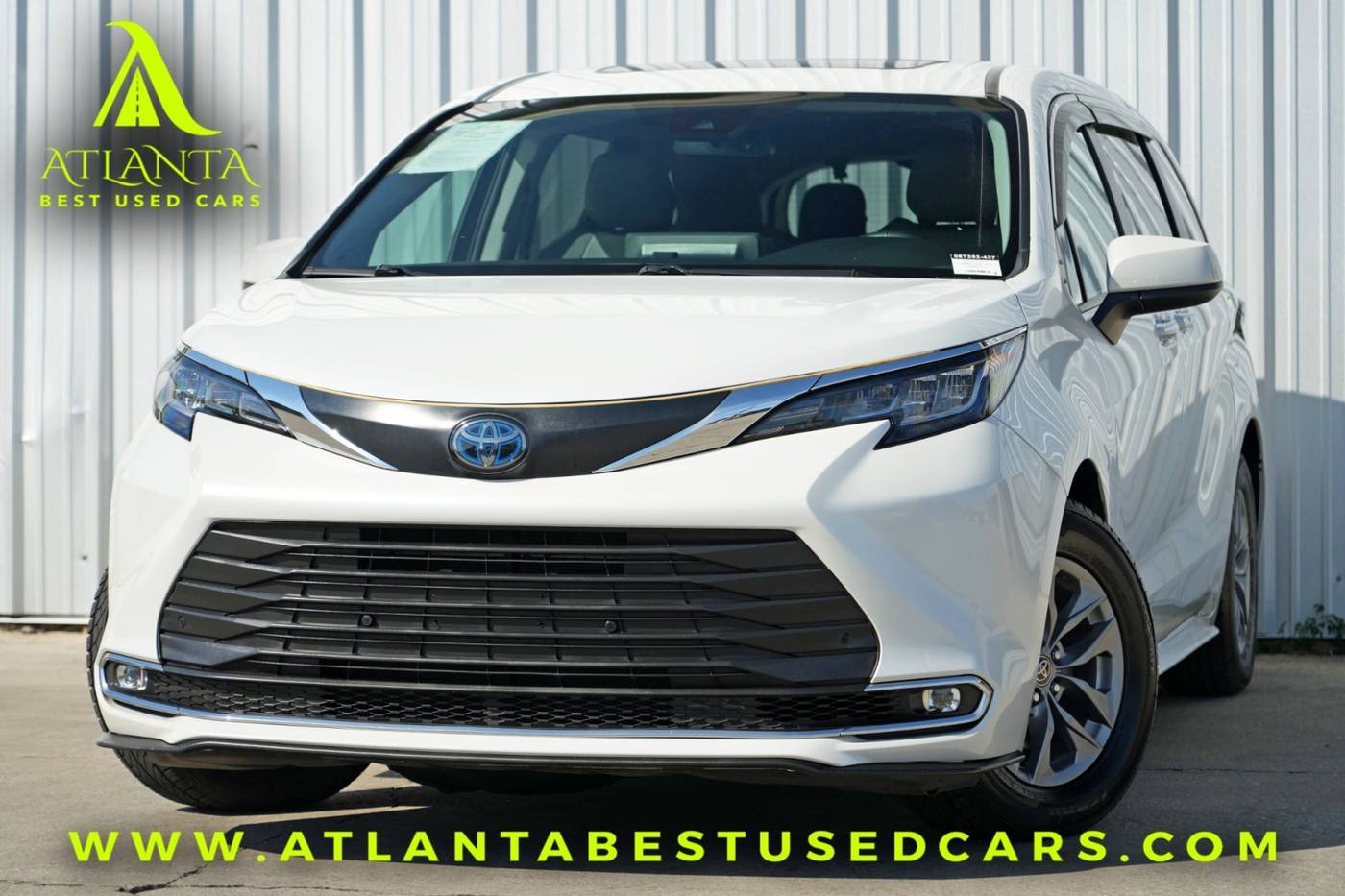 2022 Toyota Sienna XLE — Minivan — 220,430 mi — Norcross, GA