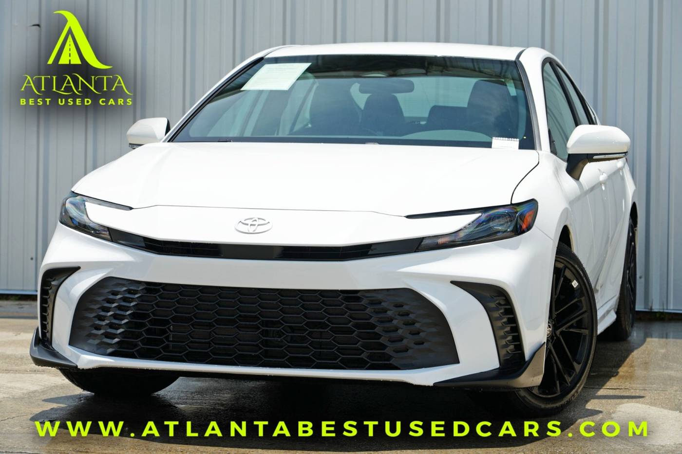 2025 Toyota Camry SE — Sedan — 14 mi — Norcross, GA
