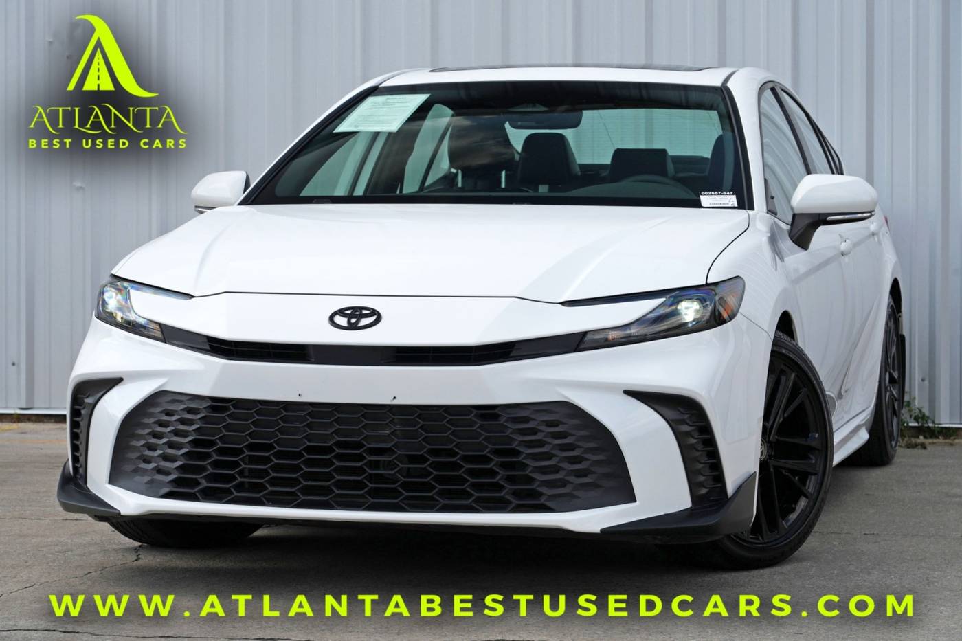 2025 Toyota Camry Hybrid SE — Sedan — 14,095 mi — Norcross, GA