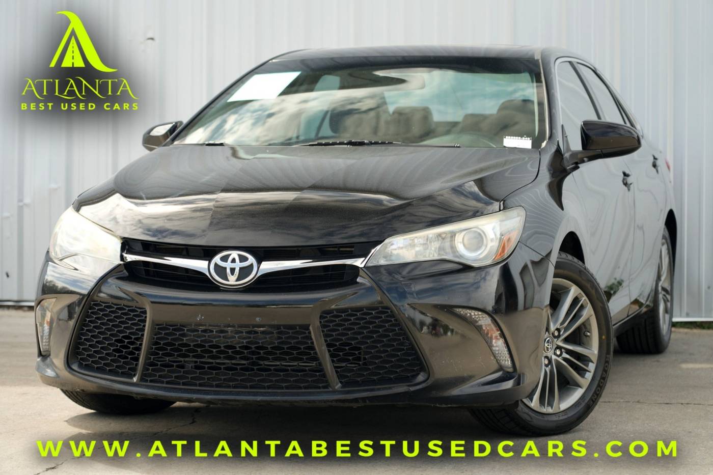 2017 Toyota Camry SE — Sedan — 123,256 mi — Norcross, GA