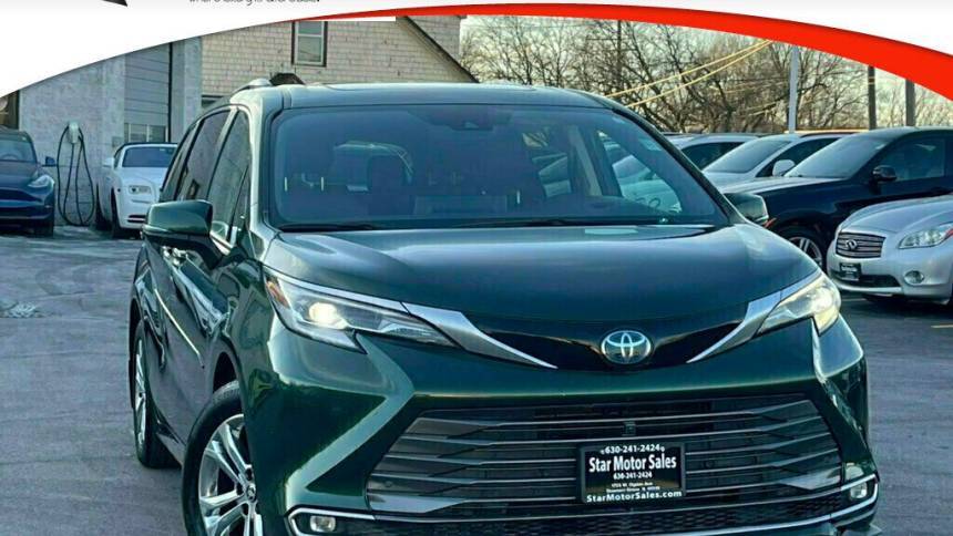 2021 Toyota Sienna Platinum — Minivan — 86,676 mi — Downers Grove, IL