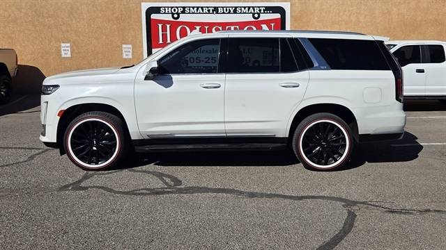 2021 Cadillac Escalade Luxury