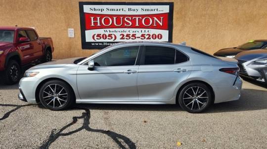 2023 Toyota Camry Hybrid SE — Sedan — 86,901 mi — Albuquerque, NM