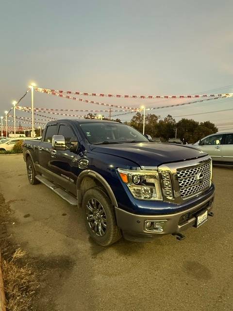 2016 Nissan Titan XD Platinum Reserve — Pickup Truck — 59,206 mi — Folsom, CA