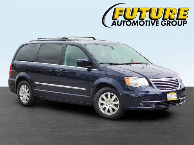 2014 Chrysler Town & Country Touring — Minivan — 111,694 mi — Folsom, CA