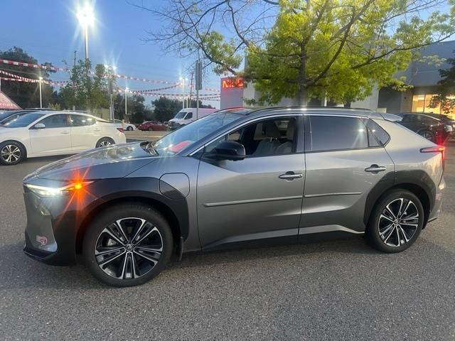 2023 Toyota bZ4X Limited — SUV — 15,242 mi — Folsom, CA
