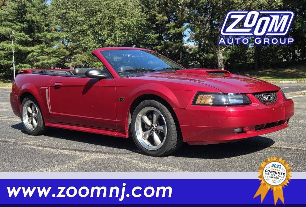 2001 Ford Mustang GT Deluxe