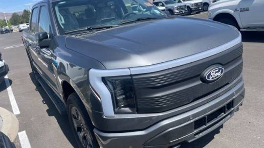 2025 Ford F-150 Lightning Flash
