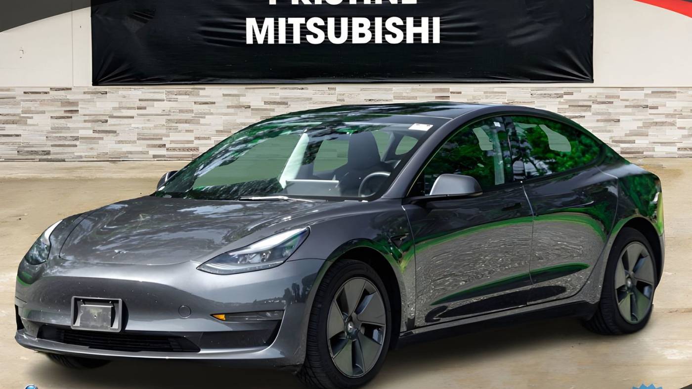 2022 Tesla Model 3 Standard Range Plus — Sedan — 21,430 mi — Commack, NY