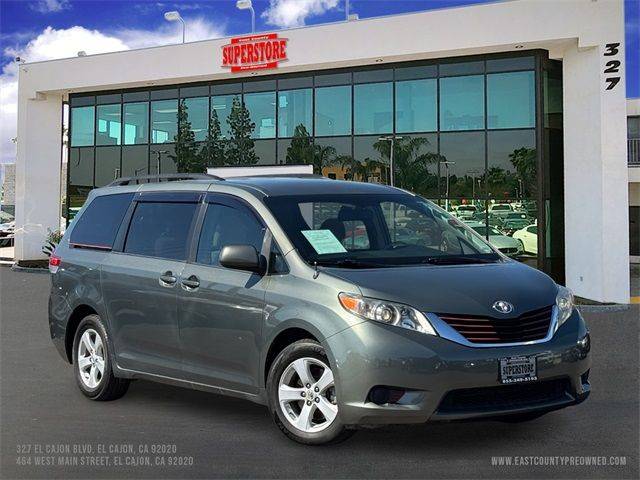 2011 Toyota Sienna Base — Minivan — 193,818 mi — El Cajon, CA