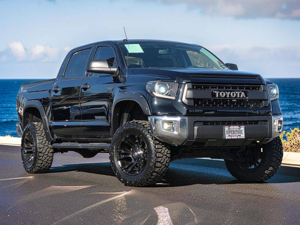 2017 Toyota Tundra SR5