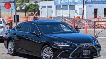 Used 2020 Lexus ES 300h Luxury for Sale Near Me - TrueCar