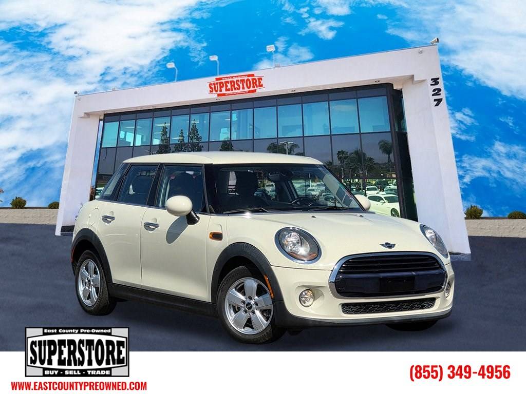 2018 MINI Hardtop Cooper — Hatchback — 35,133 mi — El Cajon, CA