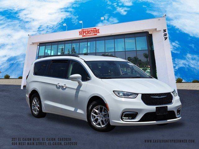 2022 Chrysler Pacifica Touring L — Minivan — 37,493 mi — El Cajon, CA