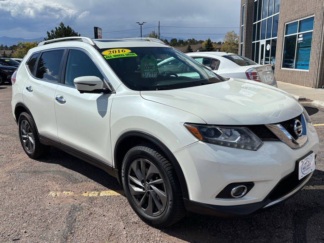 2016 Nissan Rogue SL — SUV — 104,922 mi — Colorado Springs, CO
