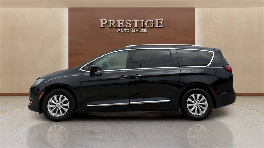 2019 Chrysler Pacifica Touring L — Minivan — 99,246 mi — Ocala, FL